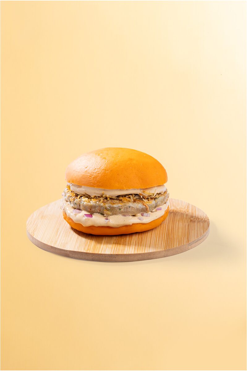 Chicken Chapli Bun Kebab - FiLLi Cafe