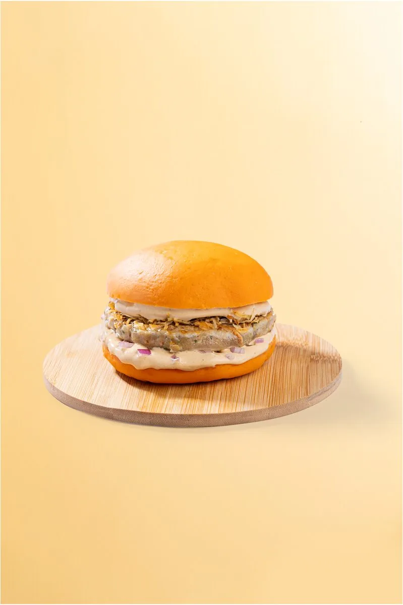 Chicken Chapli FiL Bunz - FiLLi Cafe