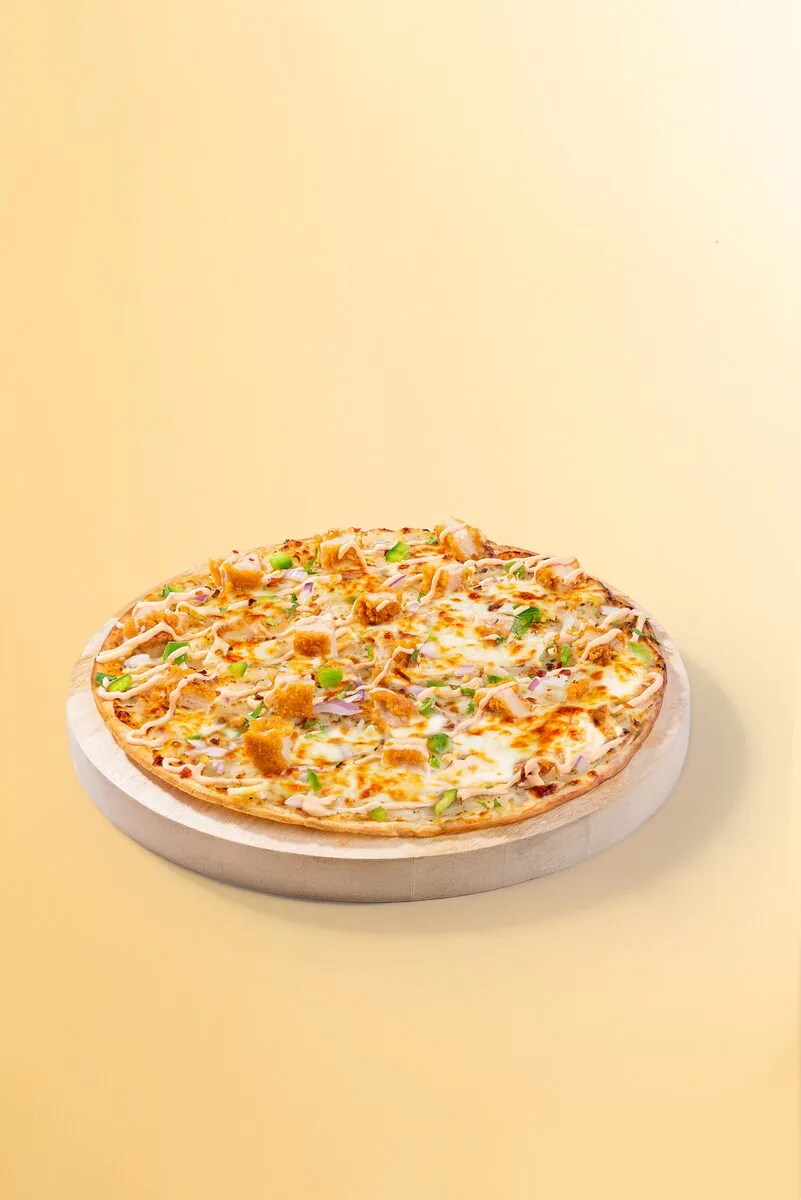Butter Chicken Pizza - FiLLi Cafe