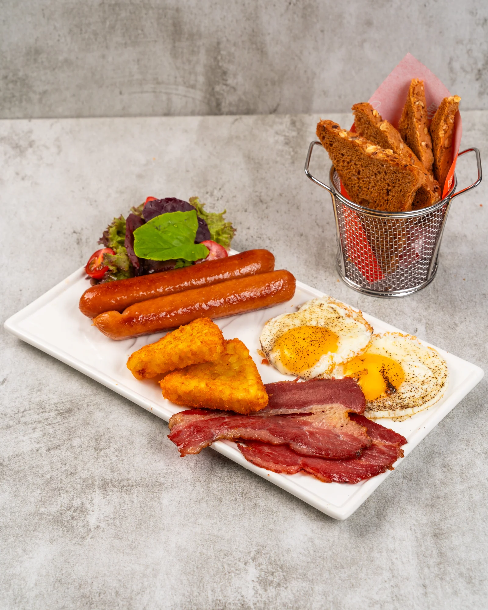 Full English Breakfast - FiLLi Cafe